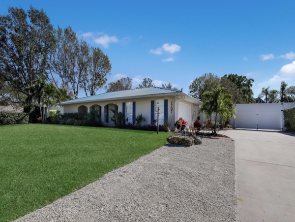 Shaw's Point Bradenton Short 5 mile Drive to Beach cute Villa